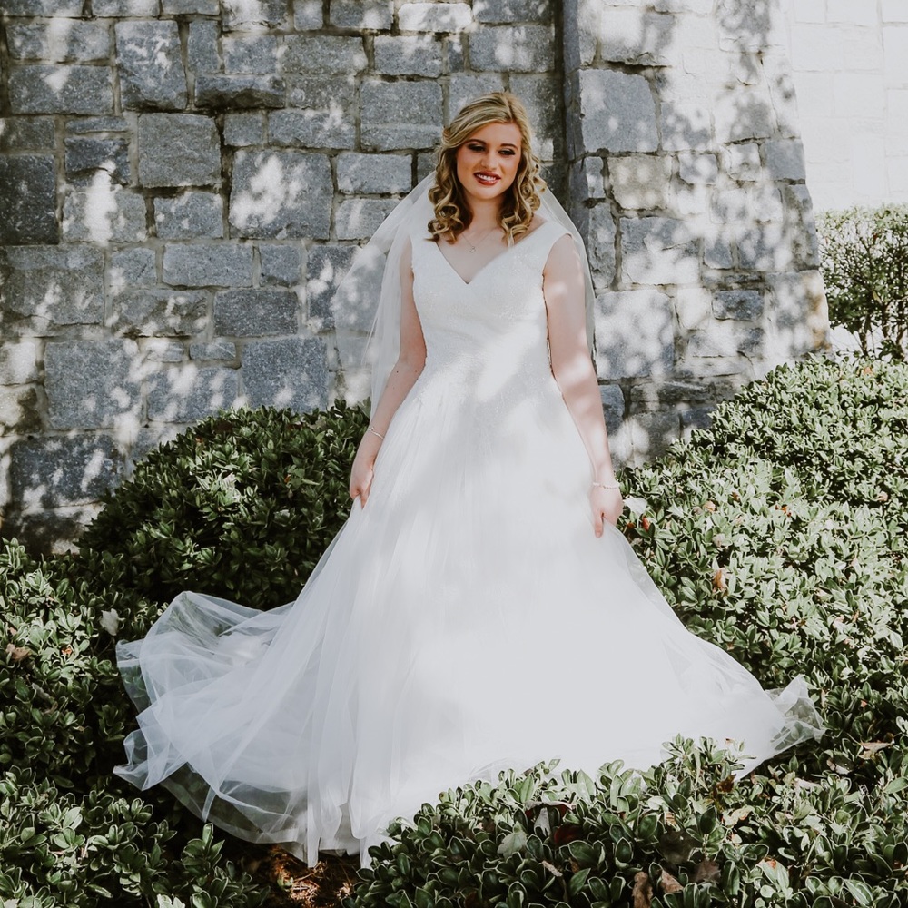 Meet your Posher, Danielle